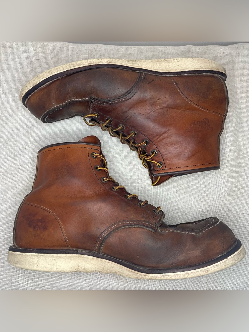 10875 Red Wing Moctoe - SoftToe TRACTION TRED Men's 6-inch Lace up Leather Boots - Picture 9 of 11